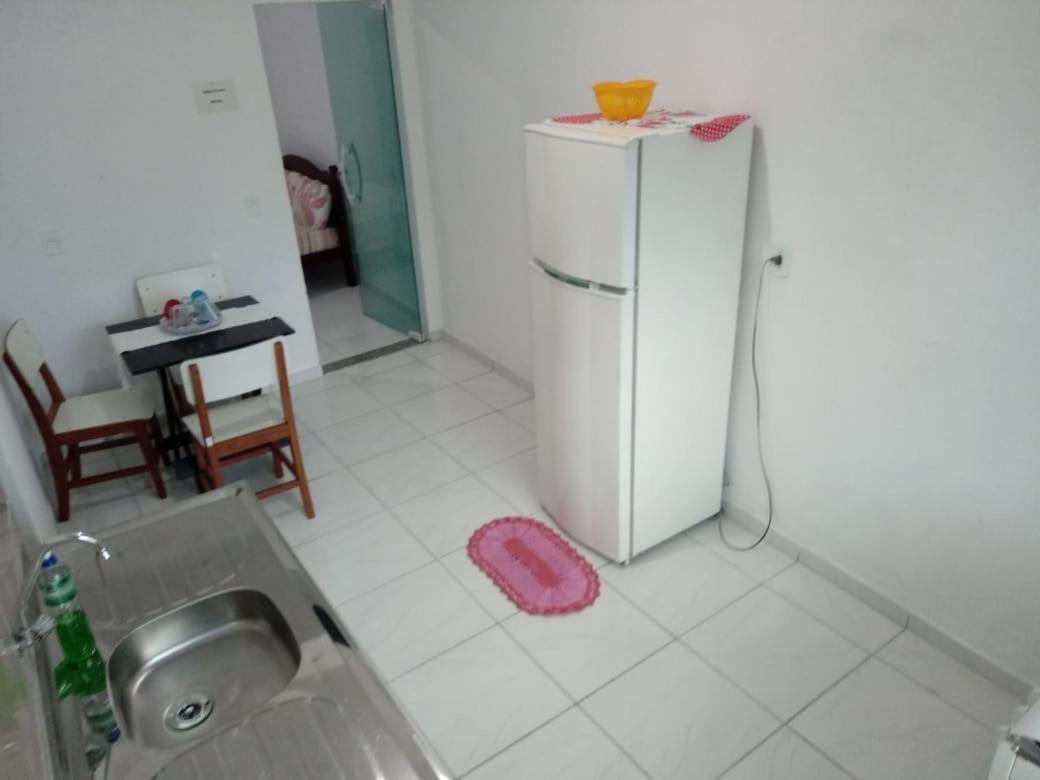 Residencial Avalon Villa อังกราโดสเฮย์ส ภายนอก รูปภาพ